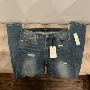 Just USA Kharissa Distressed Skinny Jean Size 29 NWT